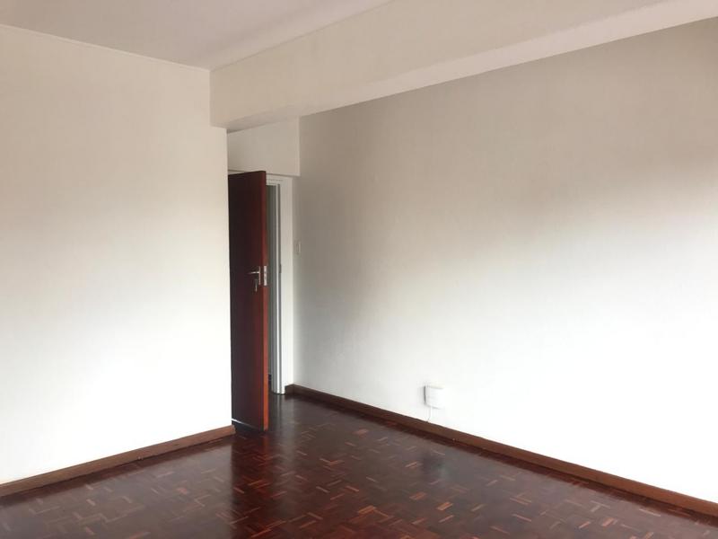 To Let 1 Bedroom Property for Rent in Oranjezicht Western Cape